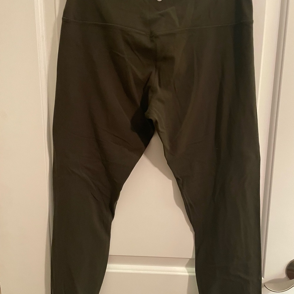 Lululemon leggings size12